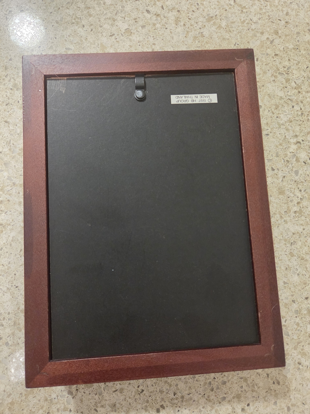 Mahogany Double Photo Frame with Gold Accent for 4 x 6 photos, EUC - Picture 4 of 6